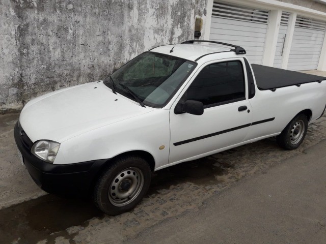 COURIER 2002 IMPECÁVEL