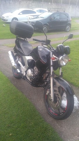FAZER YS250 2008