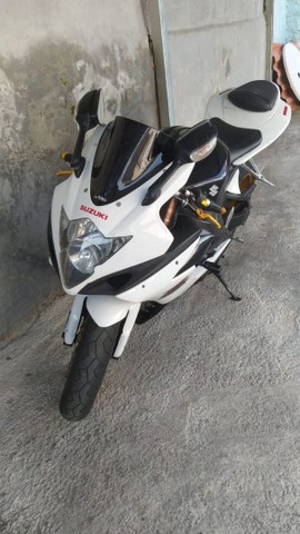 QUERO MOTO