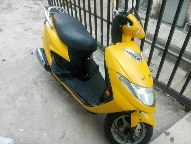BUGMAN 125