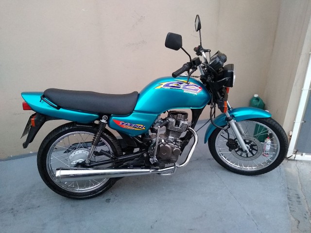 TITAN 125 CDI 1998 RESTAURADA