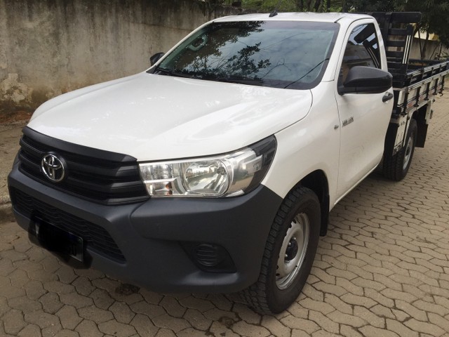 HILUX CABINE SIMPLES 2017
