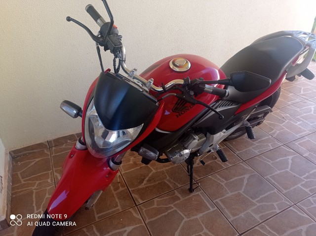 CB 300
