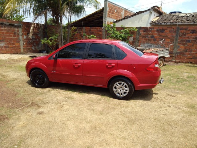 FIESTA TOP SUPER CONSERVADO NÃO ACEITO TROCA DESPENSO CURIOSO !!!