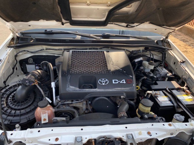 HILUX 2012 SRV DIESEL