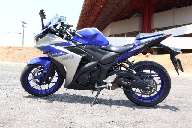 YAMAHA R3 2016