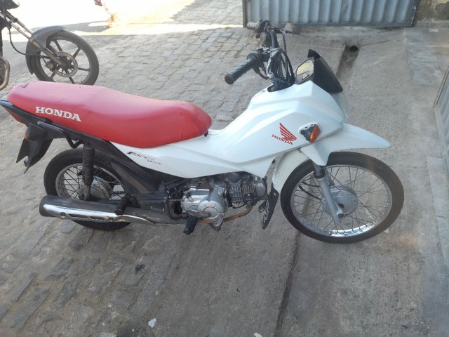 VENDO POP 110 LEIA O ANÚNCIO