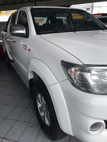 HILUX SR MANUAL