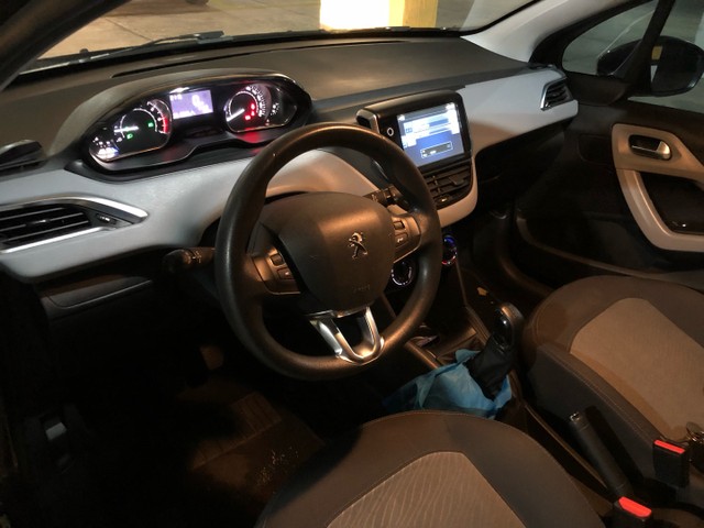 PEUGEOT 208 1.5, ANO 2015 ÓTIMO CARRO