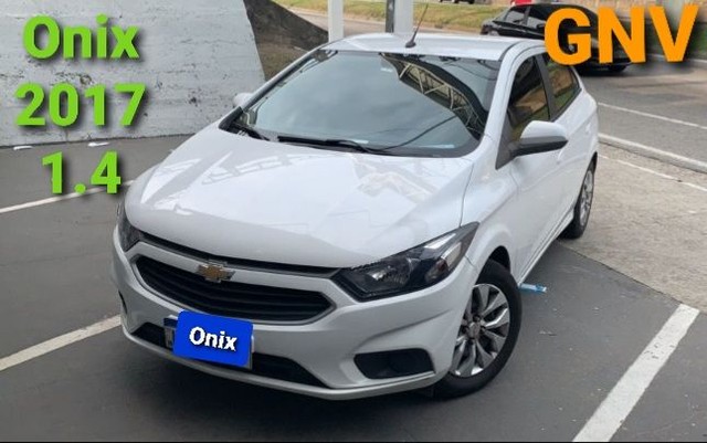 ONIX LT 1.4 2017 COM GNV