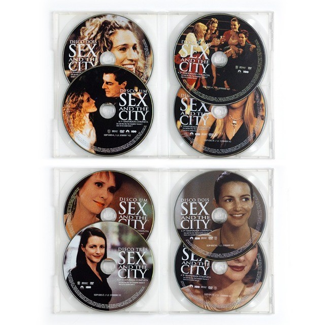 Sex and the City DVDセット Sex And The City - Coleção Completa 18 Discos | Amazon.com.br