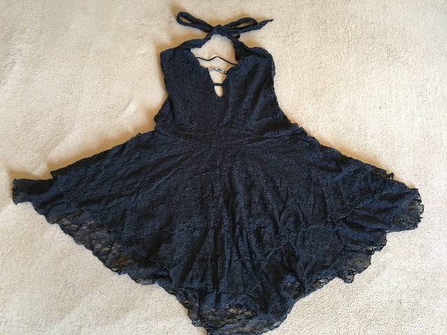 Vestido De Renda Com Forro - Tamanho P - Marca Katraca - Foto 5