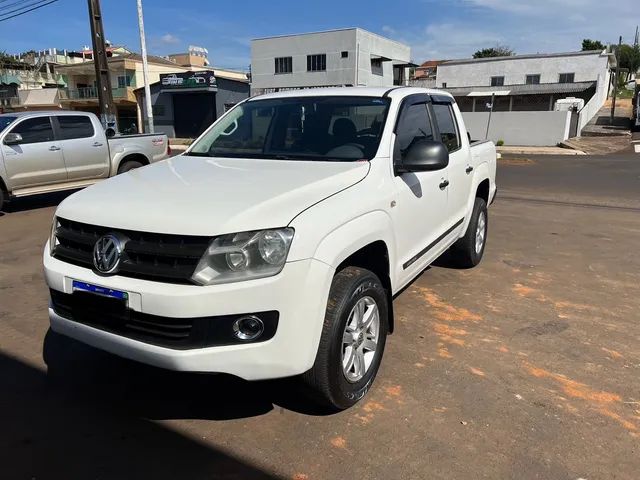 Vende-se ou troca VW Amarok S 4x4 2014