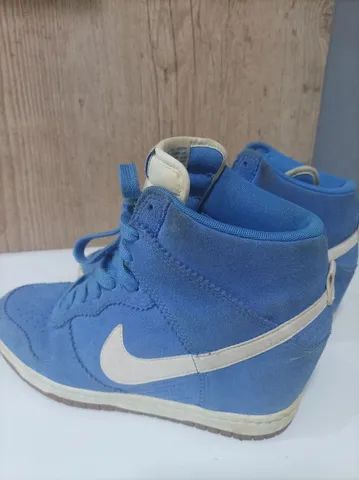Tênis Nike Azul usado - modelo botinha