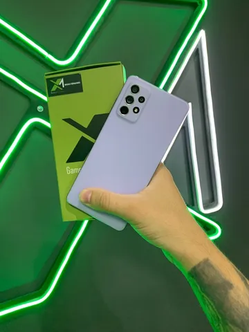 Samsung Galaxy a72 pronta entrega // sem detalhes