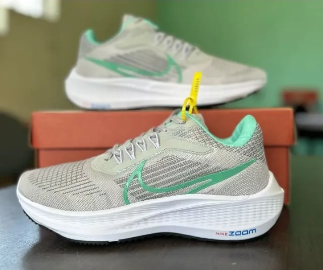 Tênis Nike Zoom - Esportivo