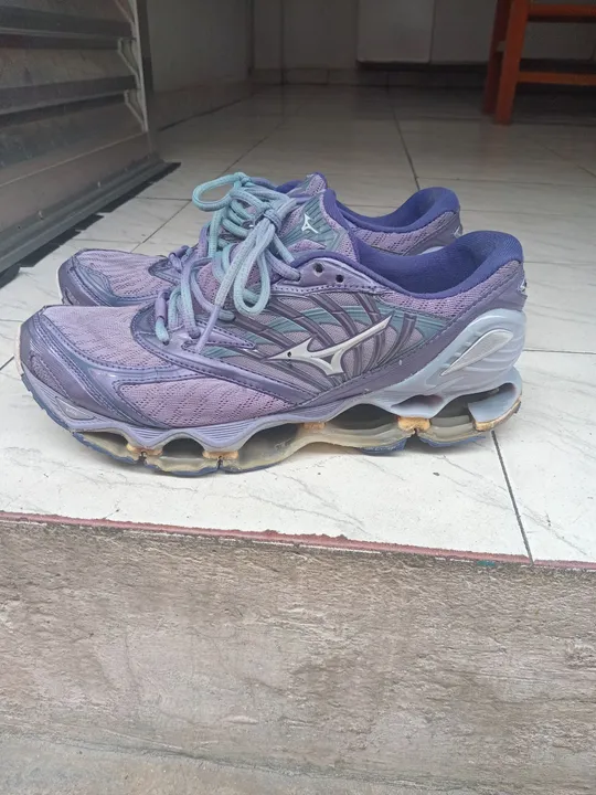 Tênis mizuno e Nike!!!