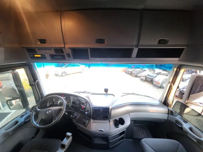 Mercedes-Benz Actros 2651 Mega Space 6X4 - Foto 8