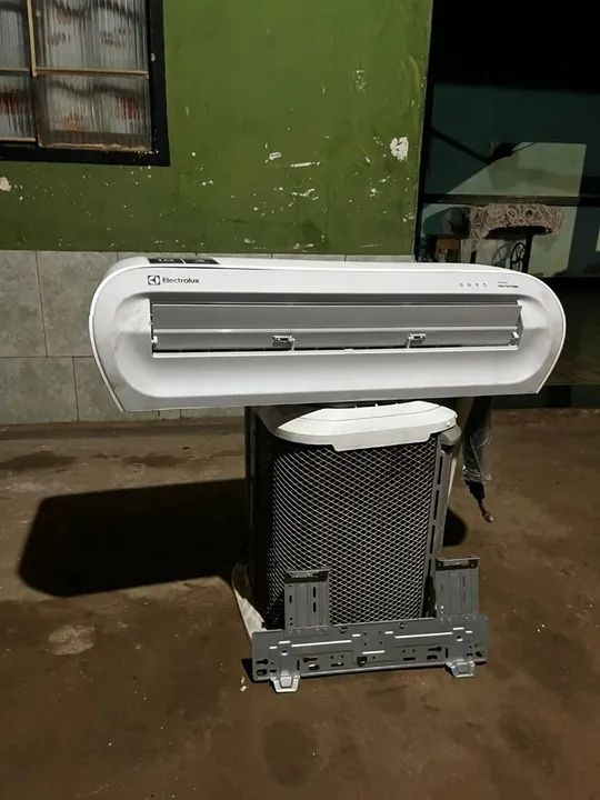 Central 2 meses de uso - Ótimo Preço - Foto 2