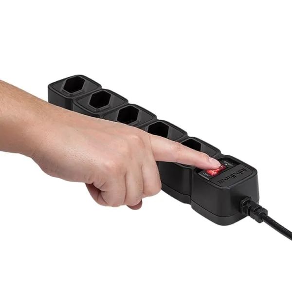 Protetor Eletronico C/ 5 Tomadas Epe 205 Preto Intelbras não usa fusível - Foto 3