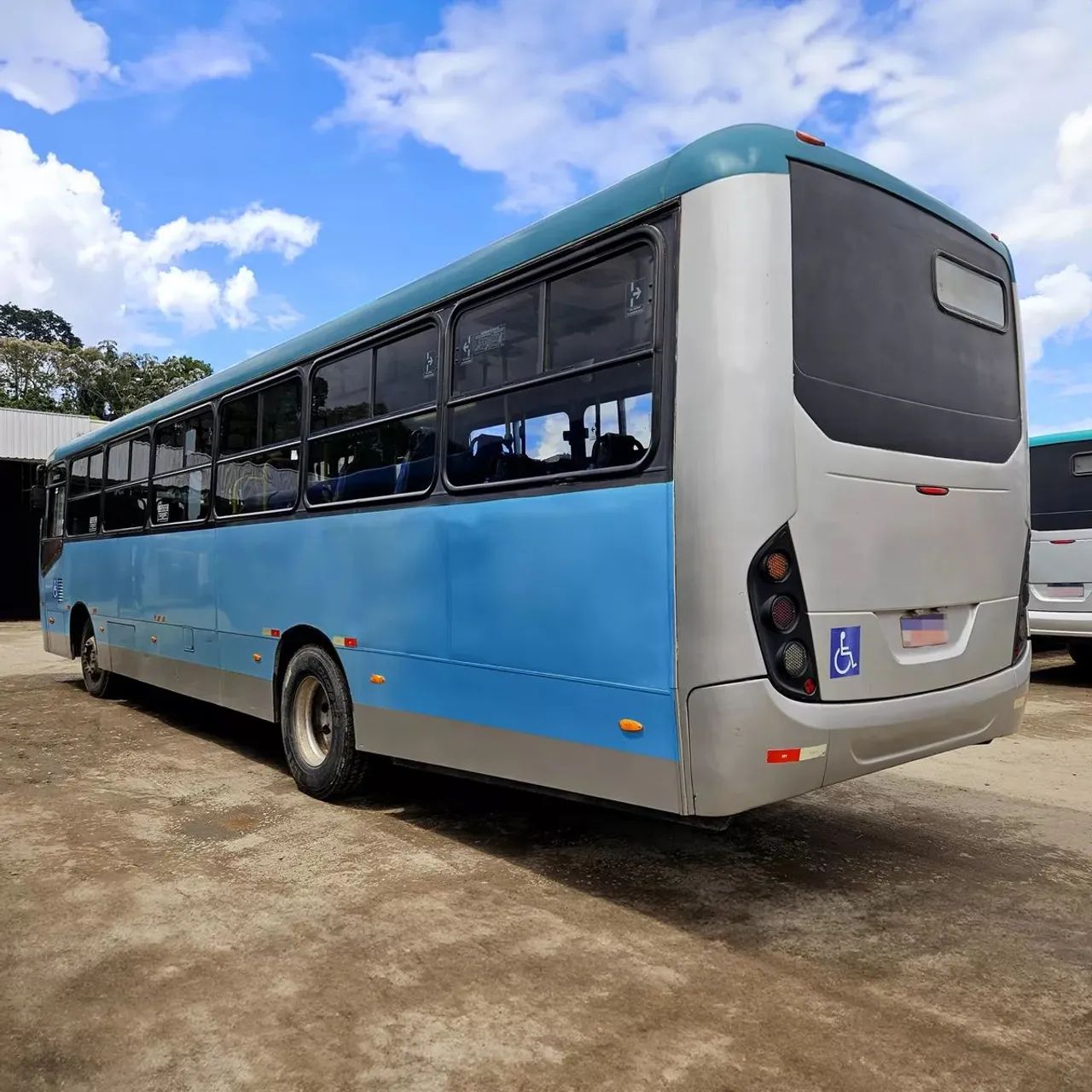 Ônibus Comil Svelto - Foto 2