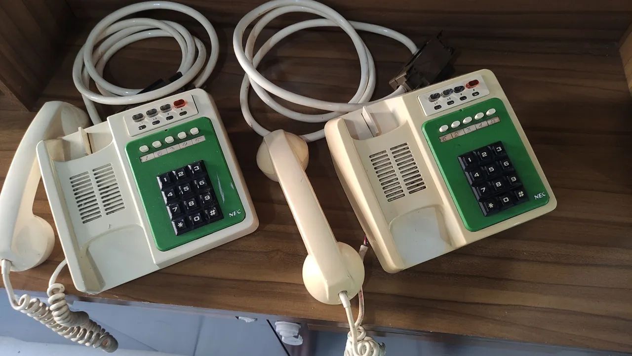 Telefone de mesa para pabx NEC década 80/90( os dois por 150) - Foto 2