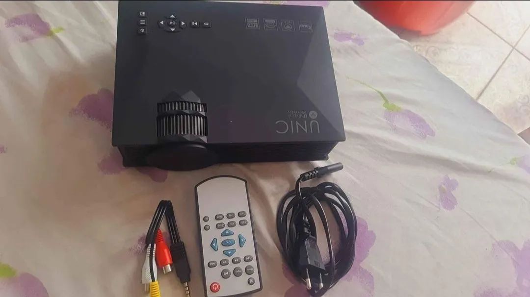 Mini projetor Led 1200 lumens - Foto 3