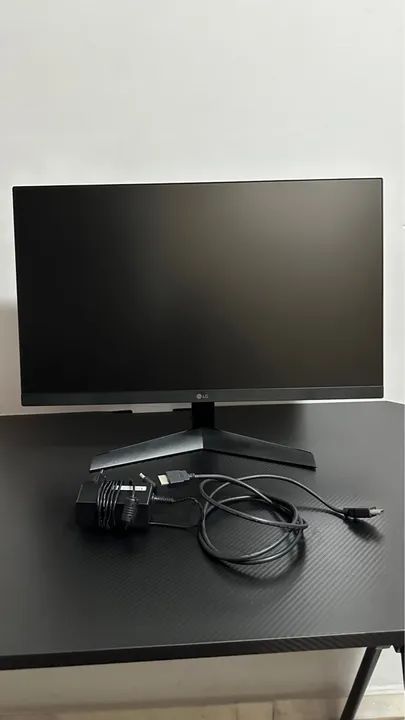 Monitor LG UltraGear 24'' IPS 144hz  - Foto 3