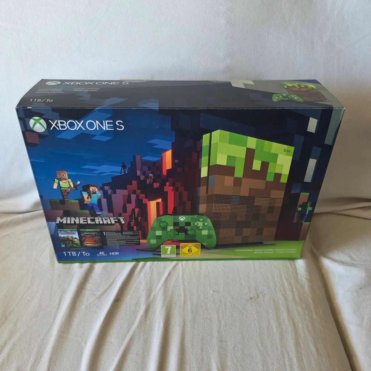 Xbox one S edição Minecraft novo sem uso.