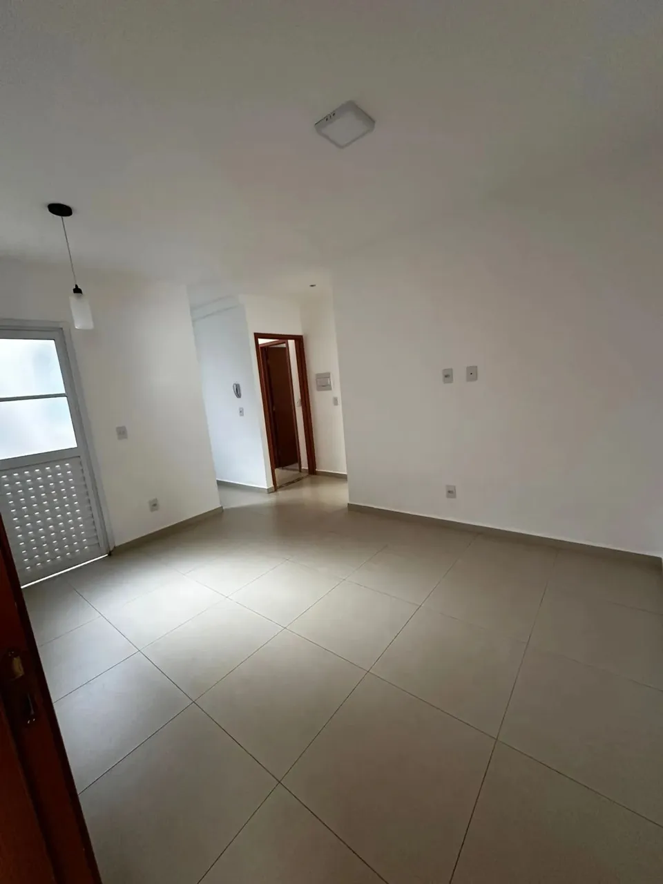 ALUGA-SE APARTAMENTO NO CONDOMINIO HARMONIA- ANÁPOLIS-GO