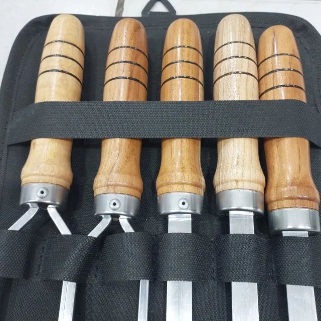 Kit de Espetos em Alumínio com Estojo - 85cm Cabo de Madeira - Foto 4