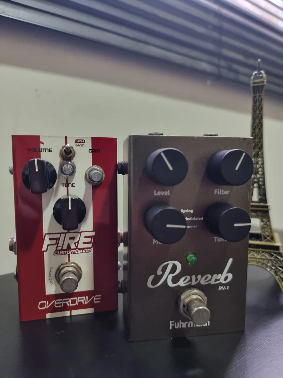 Pedais de Efeito: Overdrive Fire e Reverb