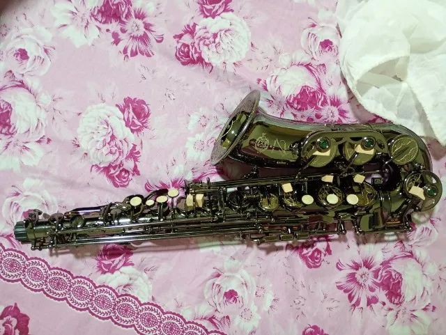 Saxofone alto Eb novo - Foto 5