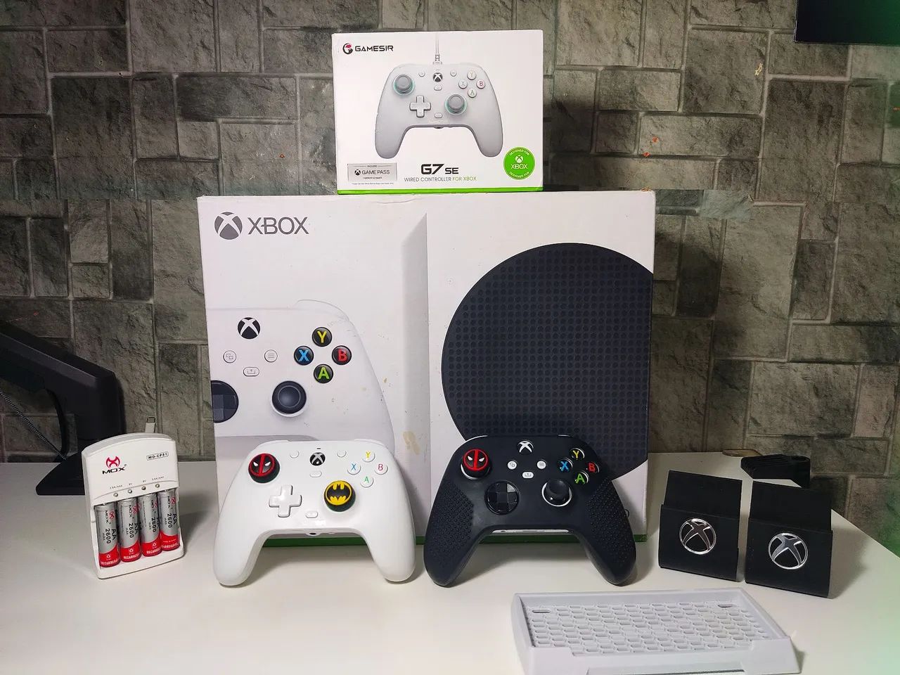 Xbox Series S : 2 controles + acessórios  - Foto 2