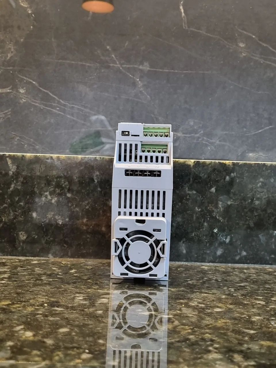 Inversor de frequência 64169305216769122