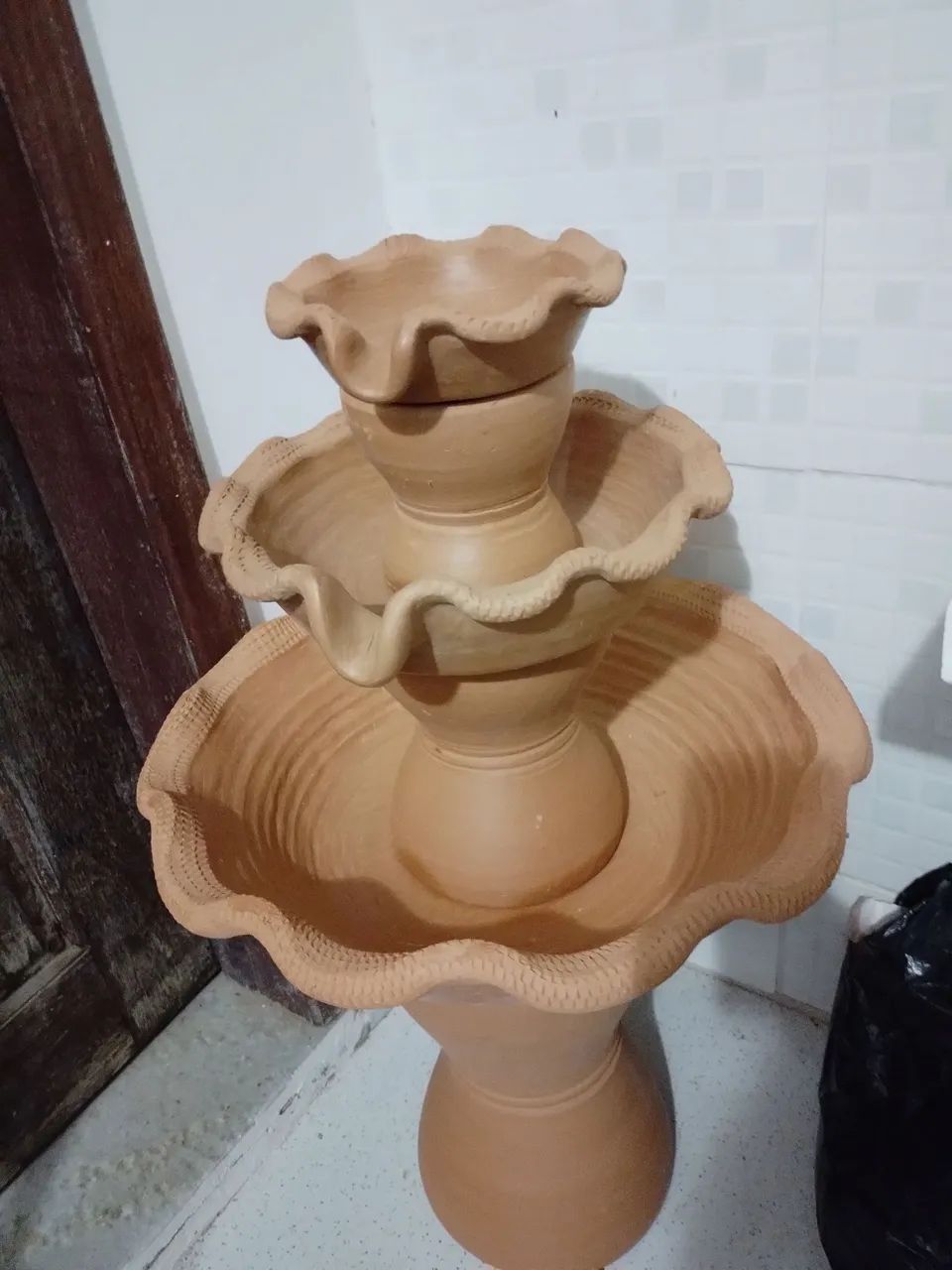 Linda fonte de barro 75 cm zap *