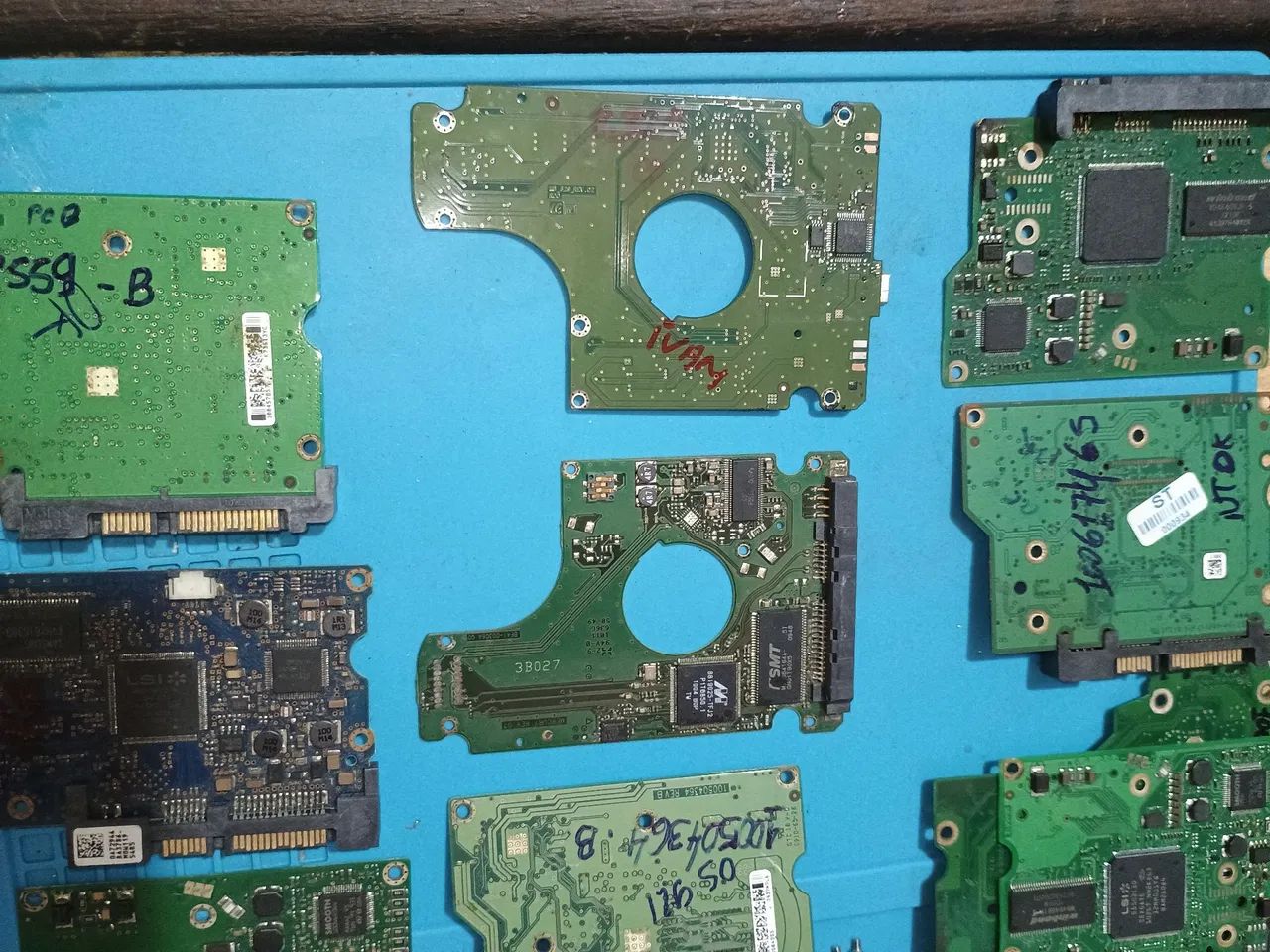 HDs e placas de HDs sata de Pc e notebooks para Retirada de peças - Foto 5