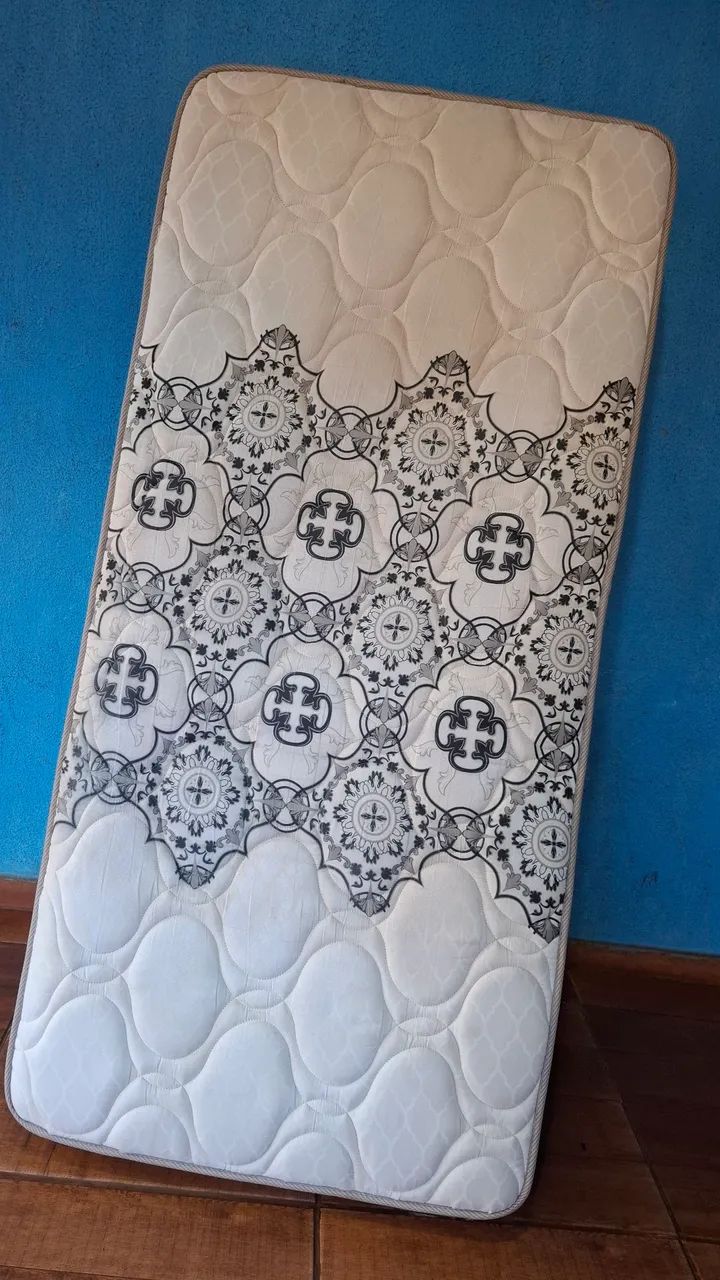 Colchão de Molas (Solteiro)64386067160322120
