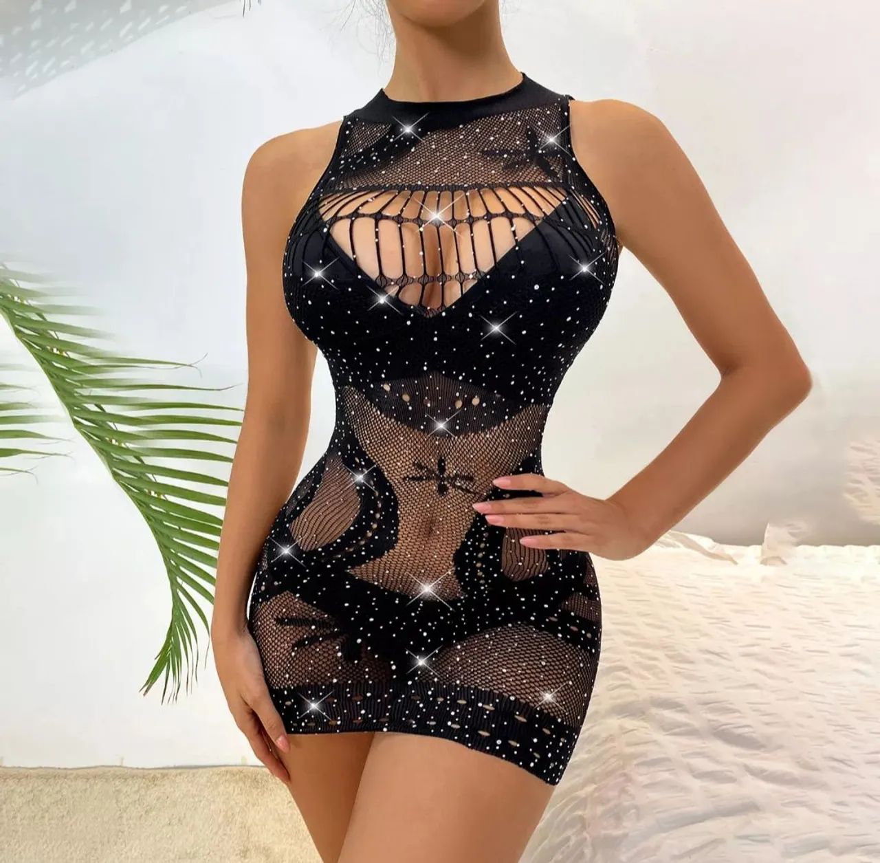 Conjunto sexy em renda brilhante - Foto 4