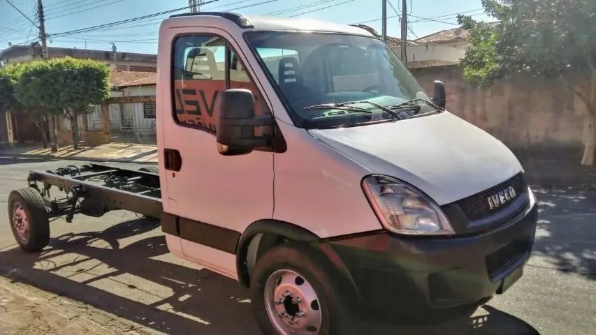 Iveco Daily  2017 no chassi  - Foto 2