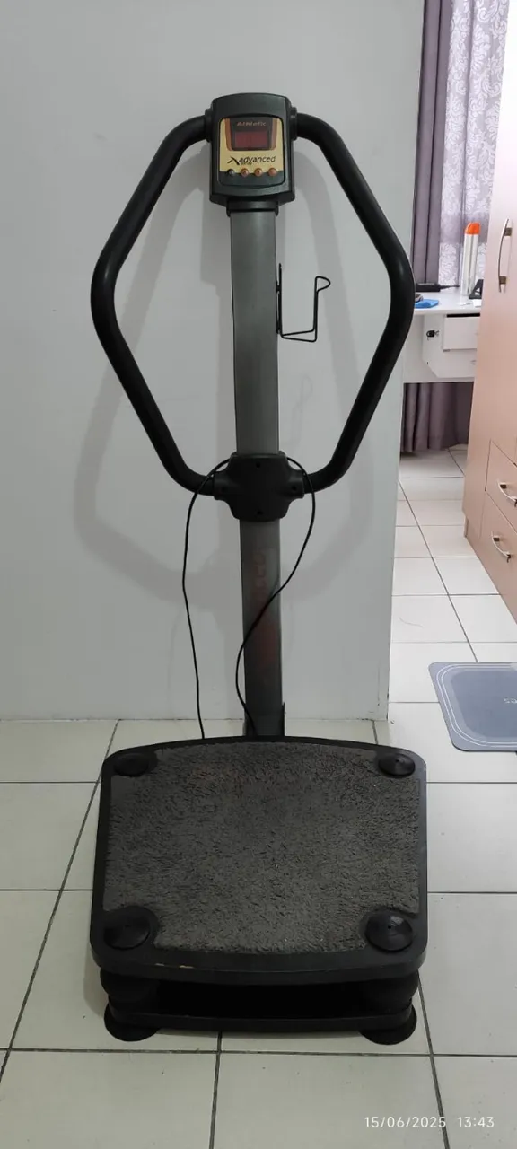 Plataforma Vibratória para exercícios