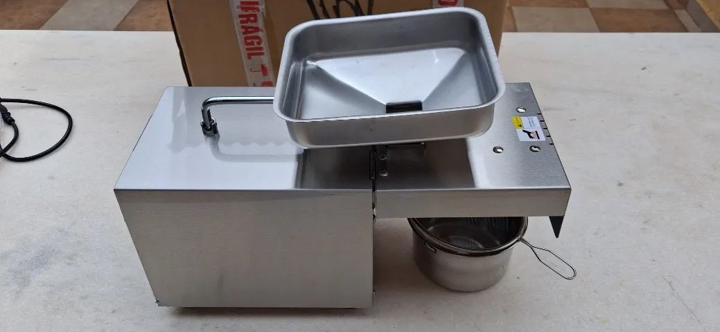 Maquina de extração de oleo vegetal64167771095553120