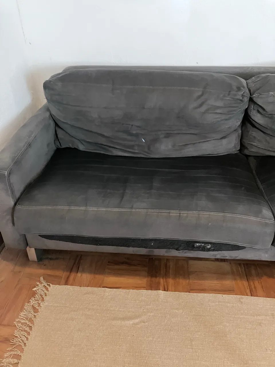 Sofá Etna Suede Usado417563136817244162