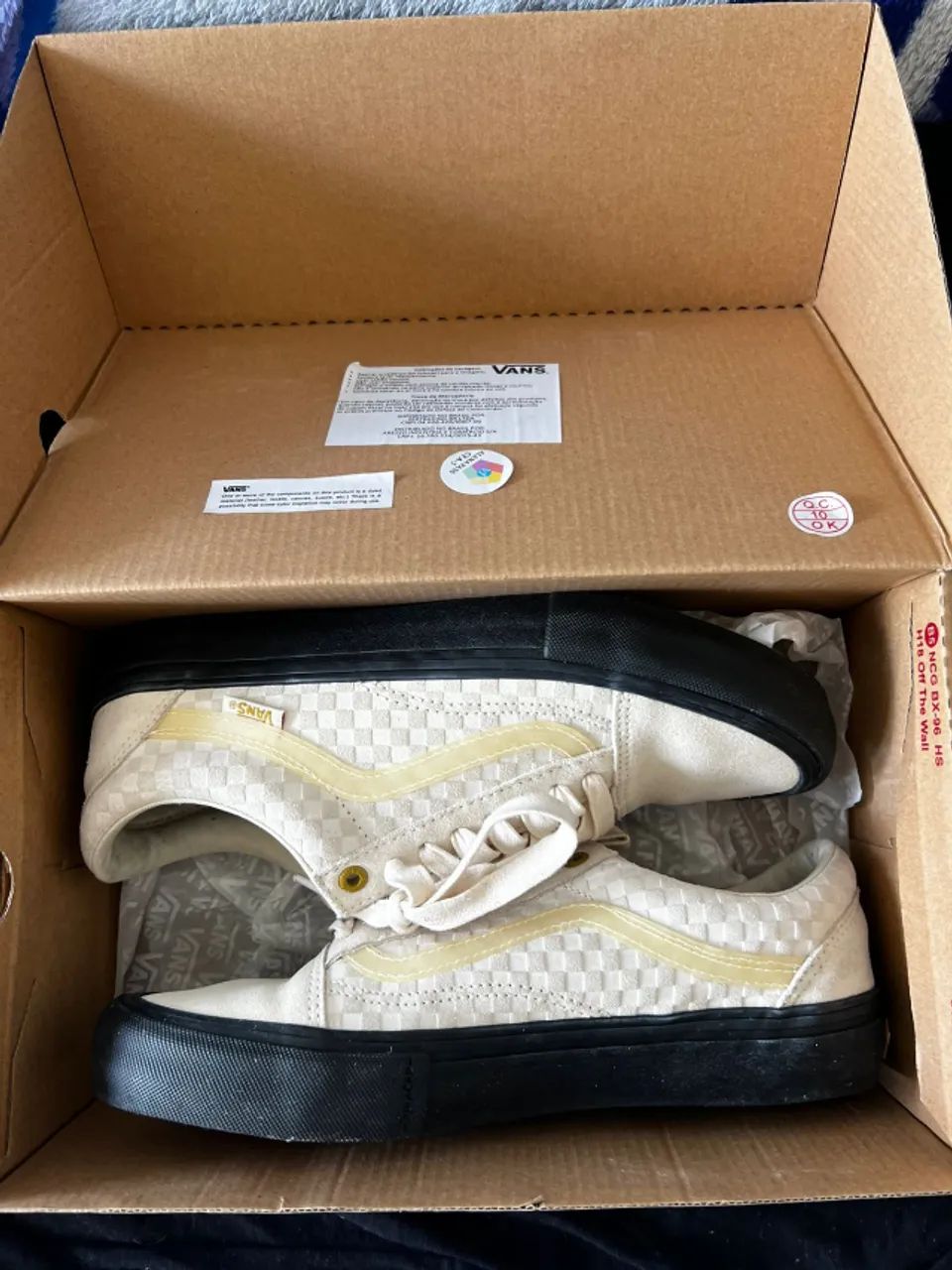 Tênis Vans Old Skool Pro Lizzie Armanto - Foto 2