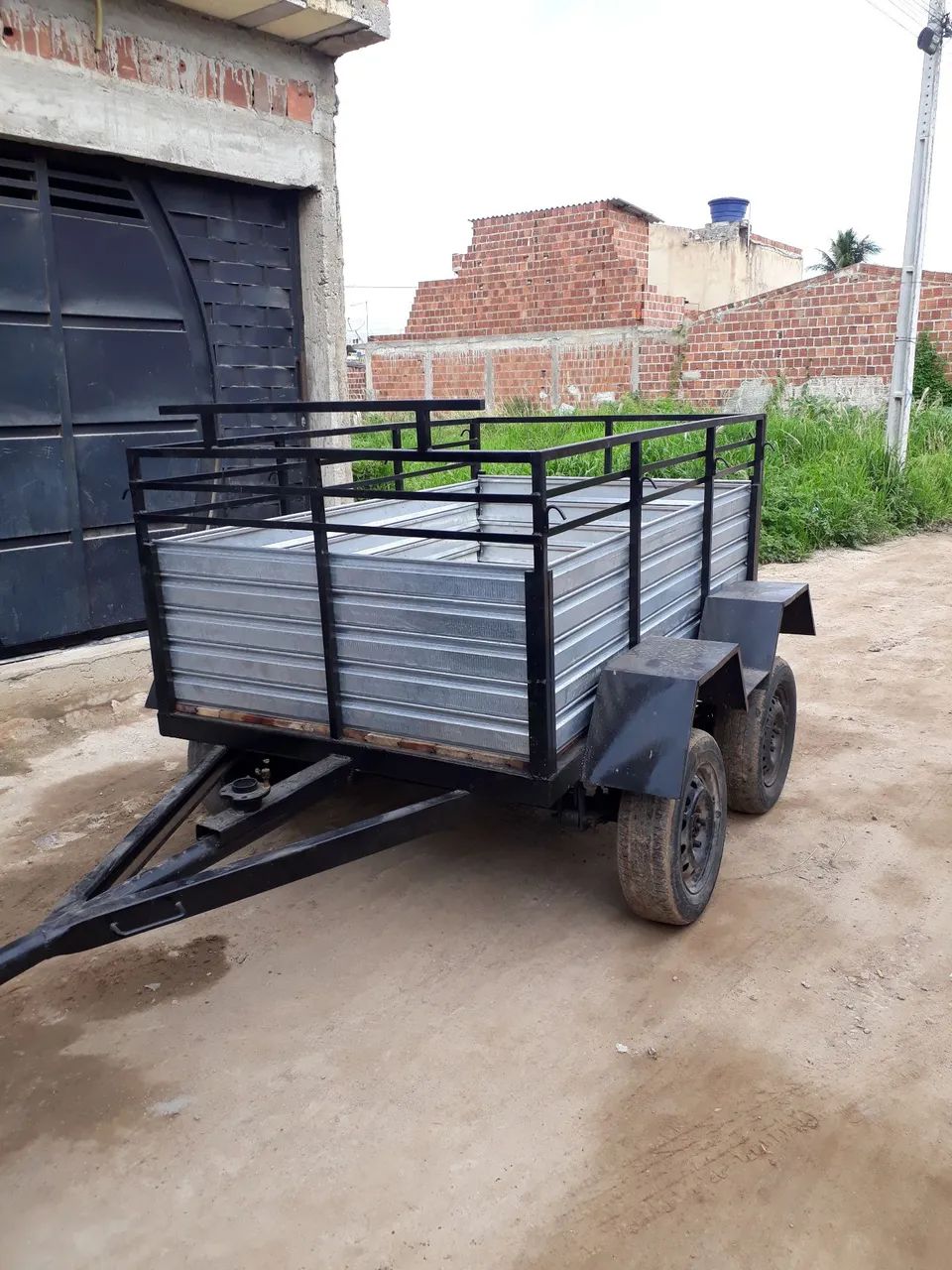 Vende-esta carroça de 2 eixos