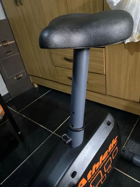 Bicicleta Ergométrica Nova - Foto 2