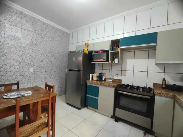 Vendo casa em Vitória com urgência R$160.000
