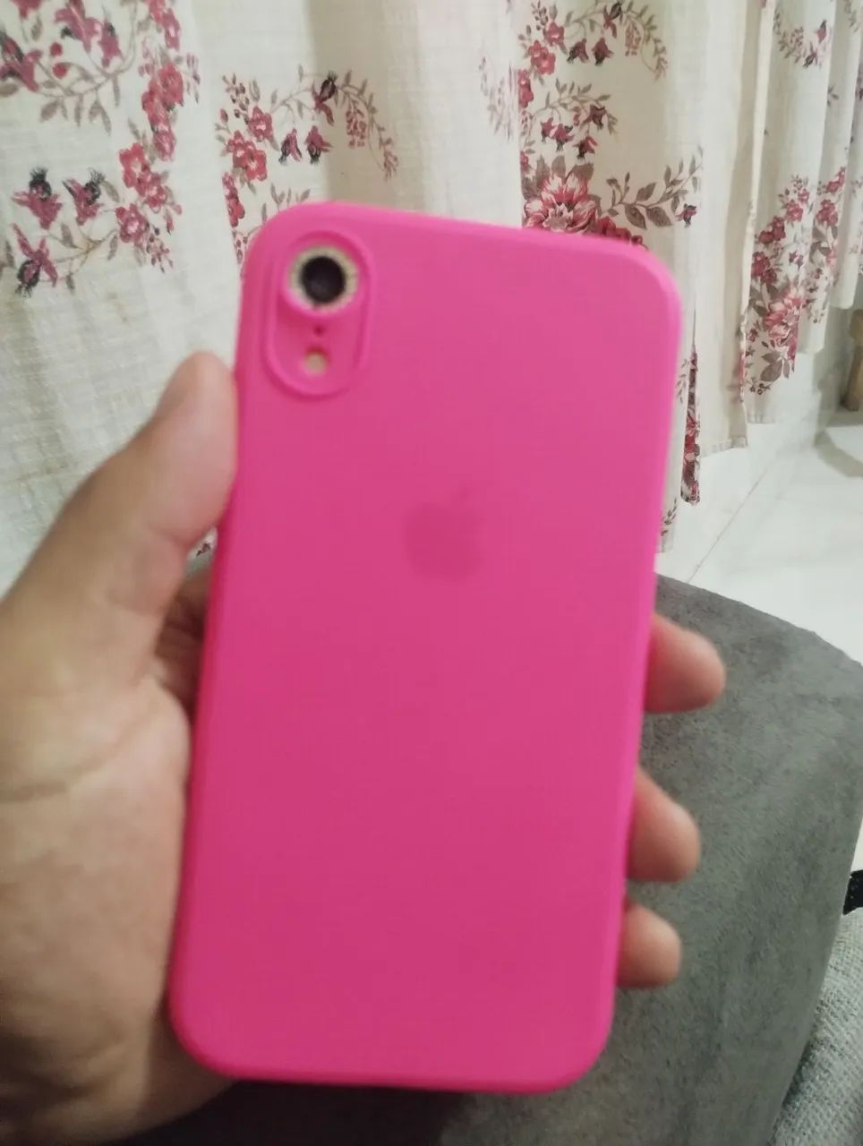iPhone XR 64GB TODO ORIGINAL BATERIA 76% FACE ID ON - Foto 2