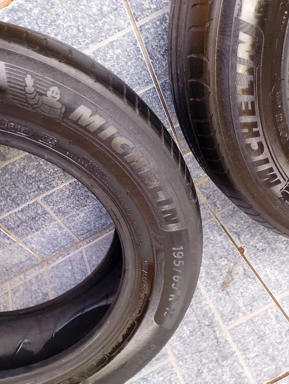 Par de pneu 195 65 15 Michelin
