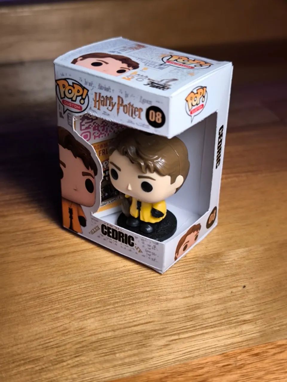 Kinder Joy Harry Potter - Cedrico Diggory Quadribol importado 2024 - Foto 3